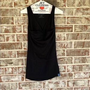 Lalabu Black Baby Wearing Soothe Tank Shirt